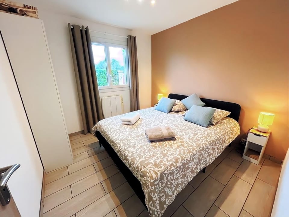 Maison familiale de plein pied - Parking gratuit House in Normandy