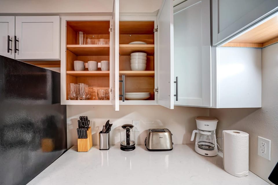 Coffee/tea facilities, Kitchen or kitchenette, toaster