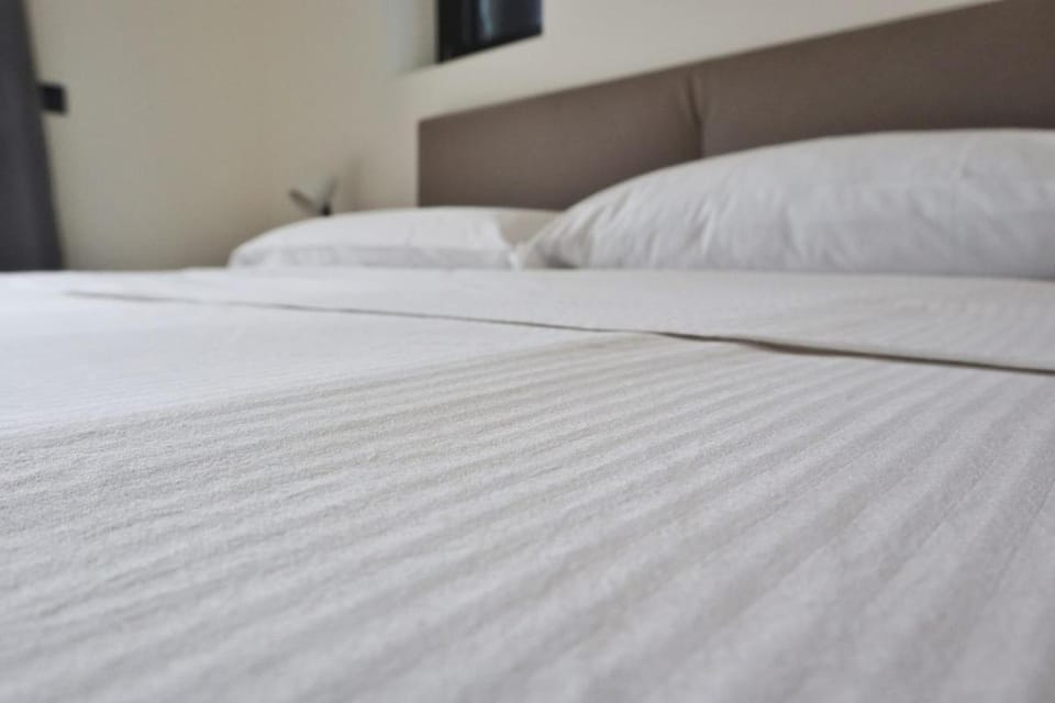 Bed, Decorative detail