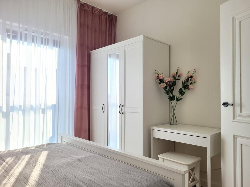 Bed, Bedroom, wardrobe