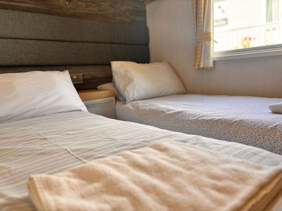 The coast retreat - 14 wood farm Chalet in East Devon District