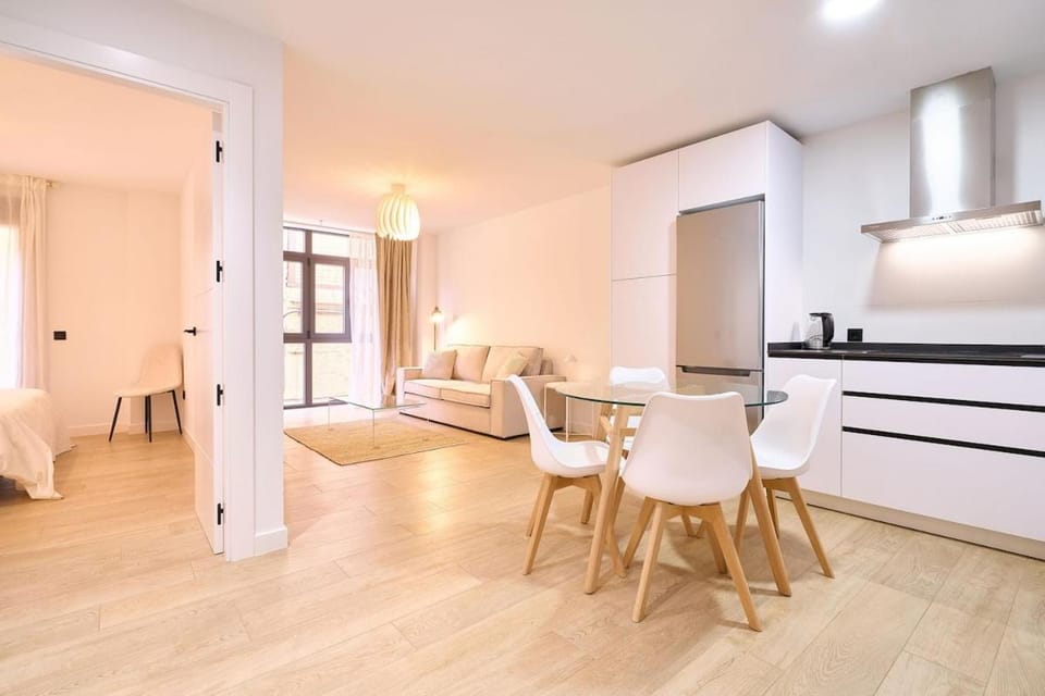 Kitchen or kitchenette, Living room, Seating area