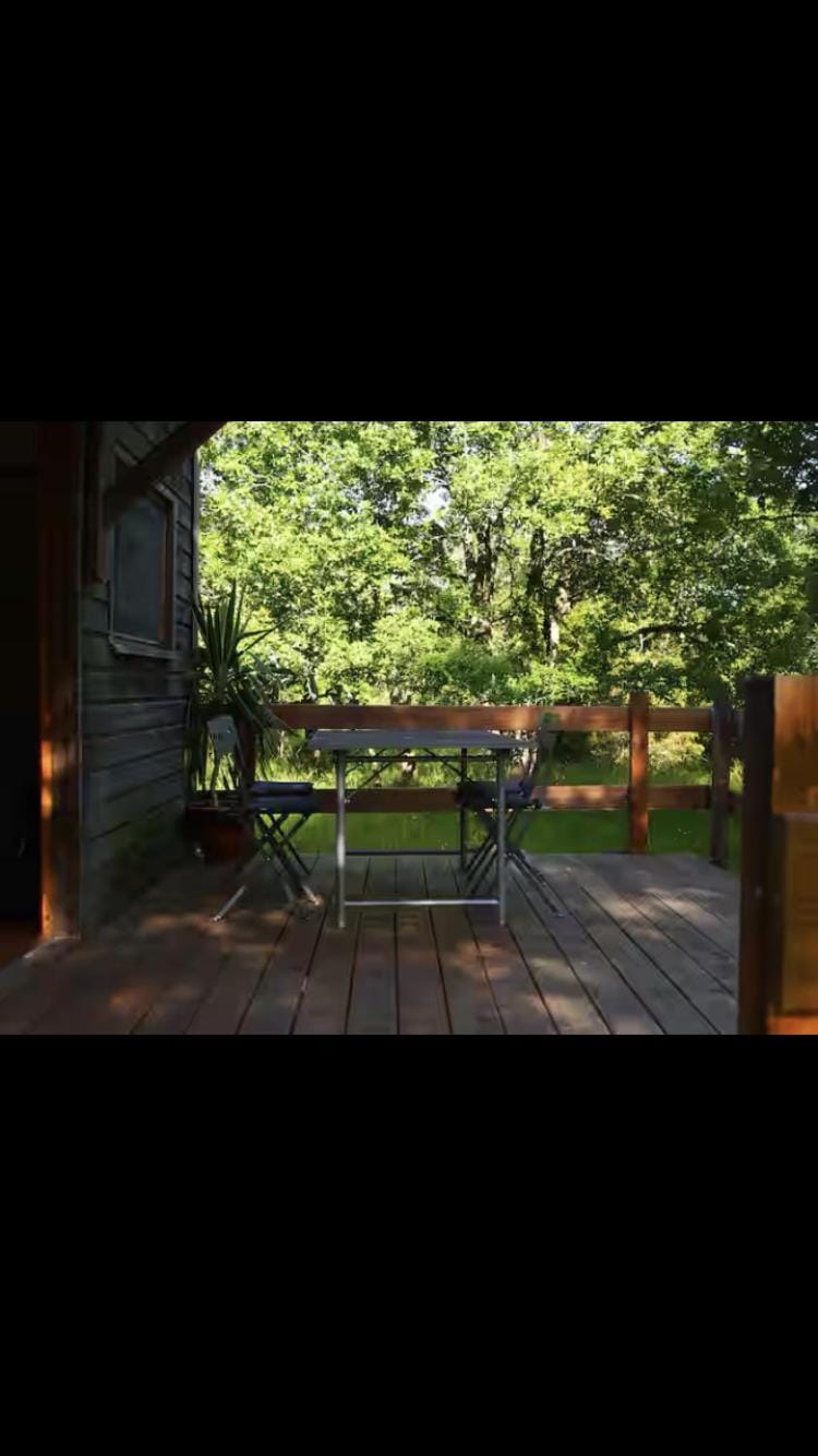 Cabane en bois House in Saint-Antonin-Noble-Val