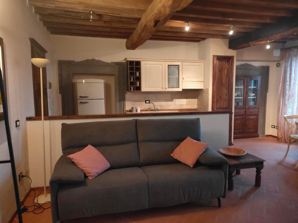 Via Varese 34 Affittacamere Bed and Breakfast in Castagneto Carducci