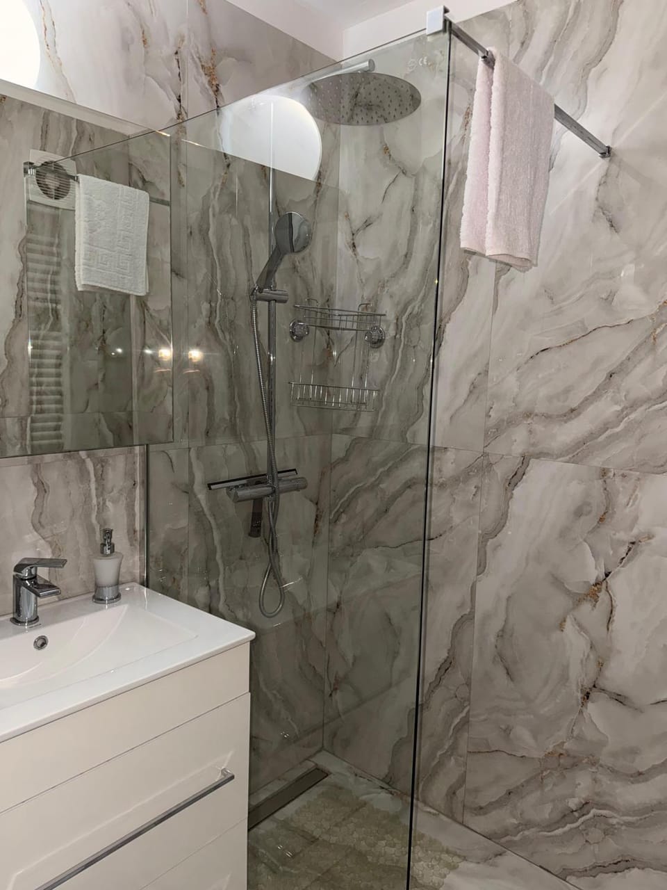 Shower, Bathroom