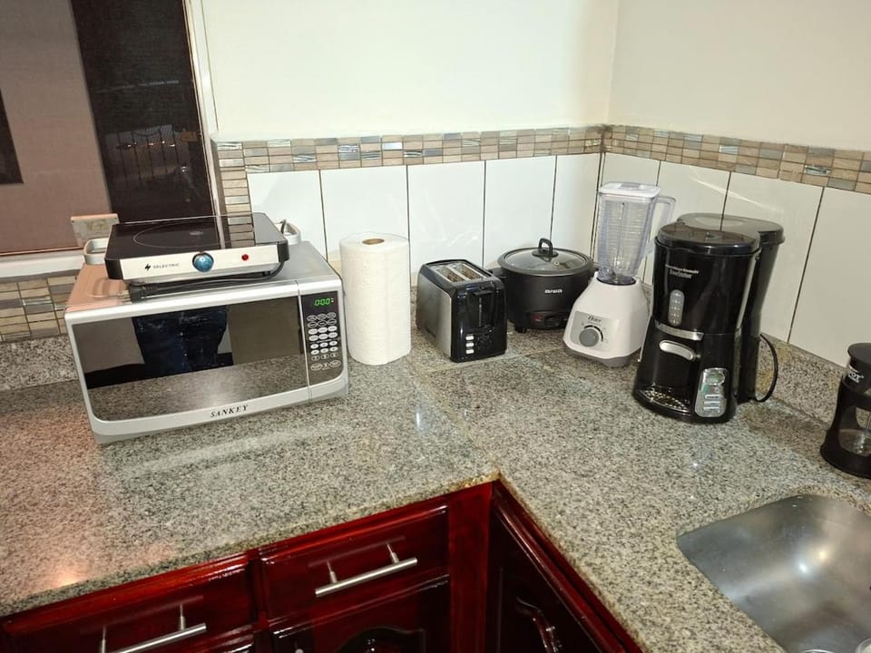 Coffee/tea facilities, Kitchen or kitchenette, toaster