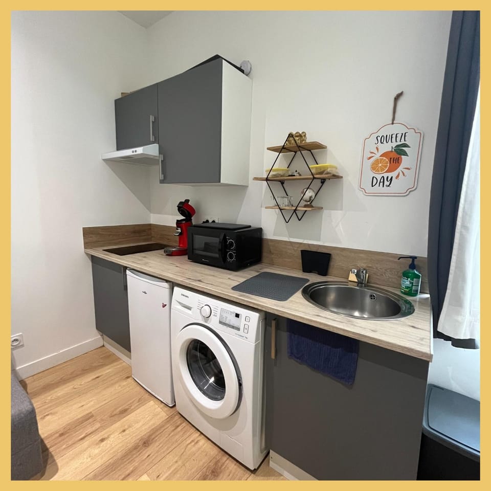 Appartement St Genis Laval Hyper centre Apartment in Auvergne-Rhône-Alpes