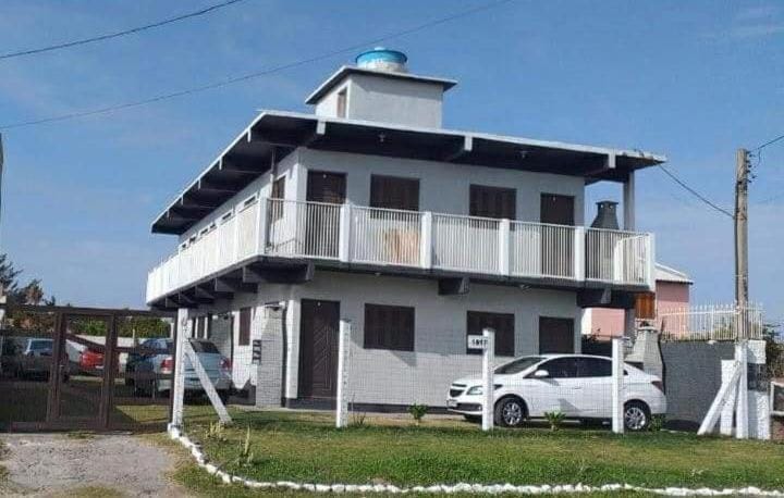 Property building, Day, Parking
