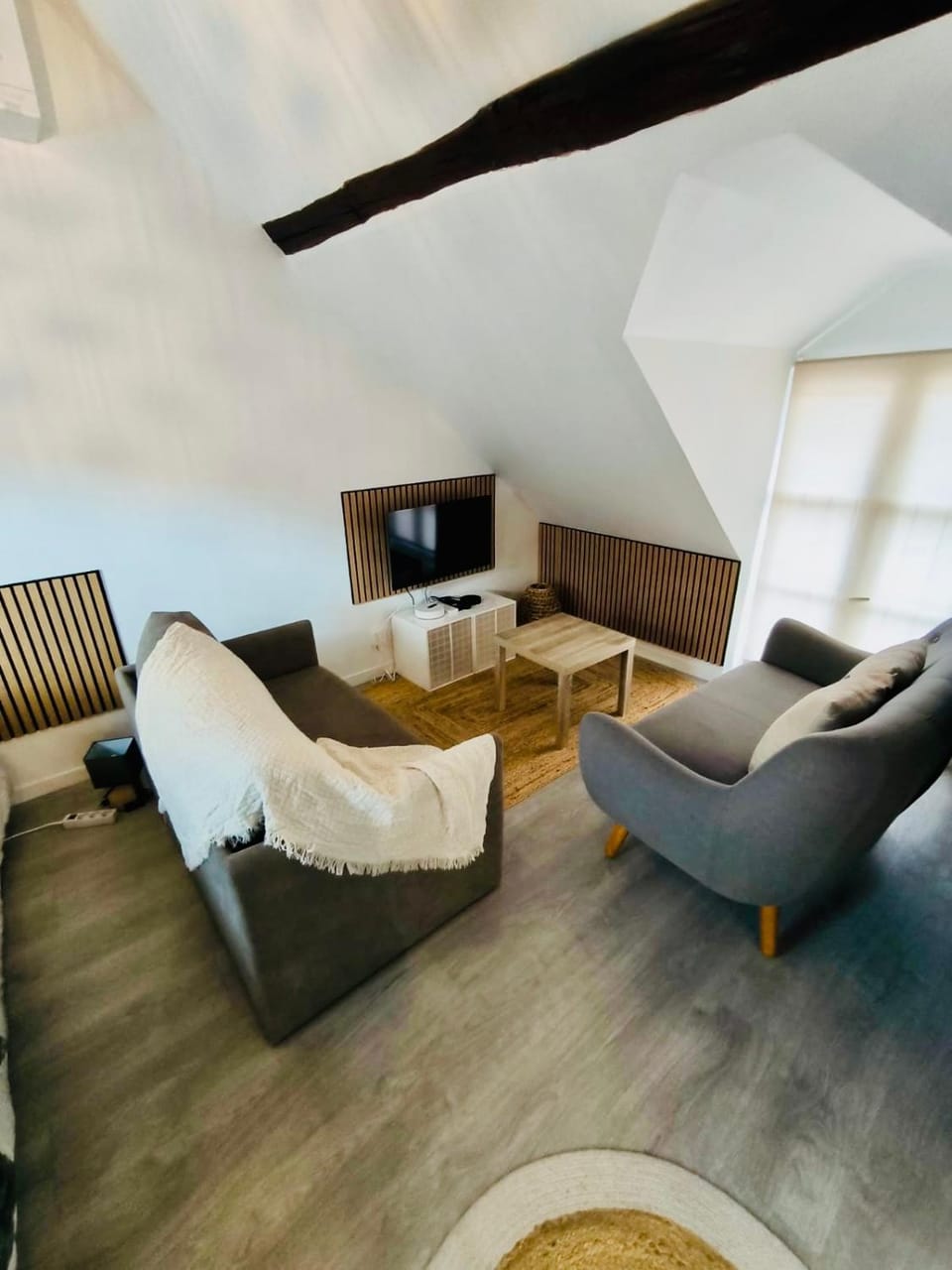 Centre Nemours Studio cosy tout équipé et climatisé - proche Gare Apartment in Île-de-France