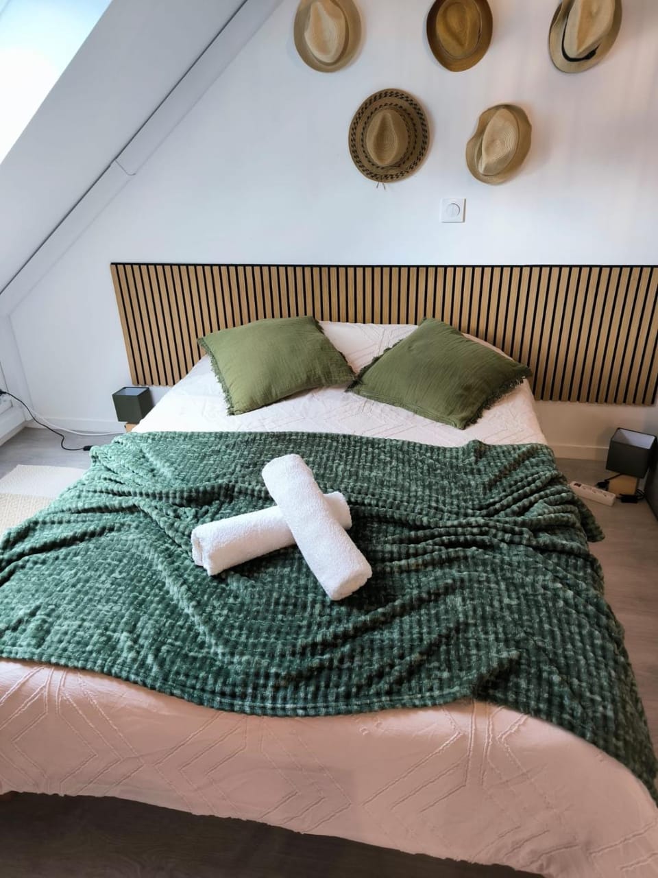 Centre Nemours Studio cosy tout équipé et climatisé - proche Gare Apartment in Île-de-France