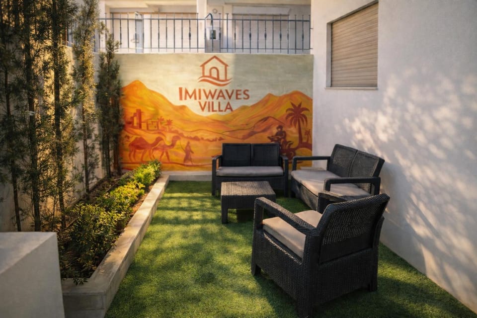 Patio, Garden, Seating area, Evening entertainment, Garden view