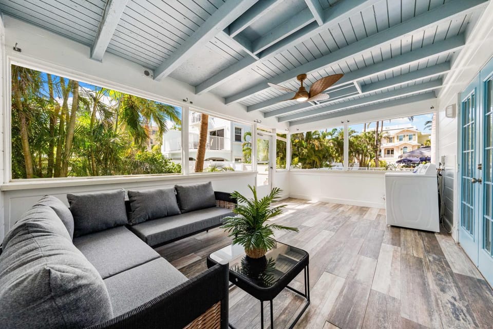 Patio, Day