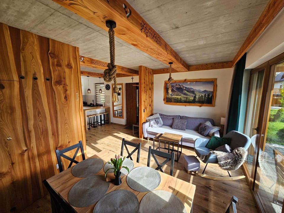 Living room, Seating area, Dining area, Bedroom
