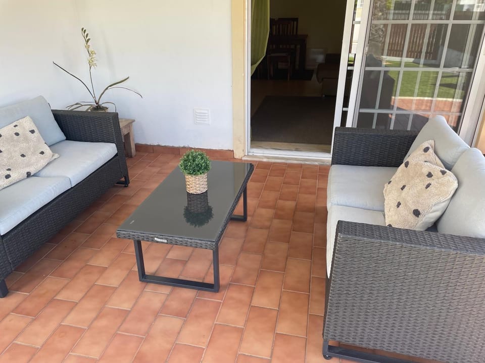 Patio, Seating area