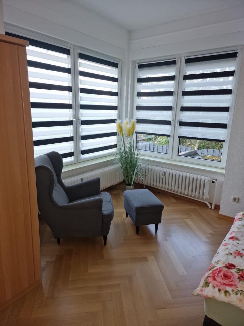 Seating area, Bedroom
