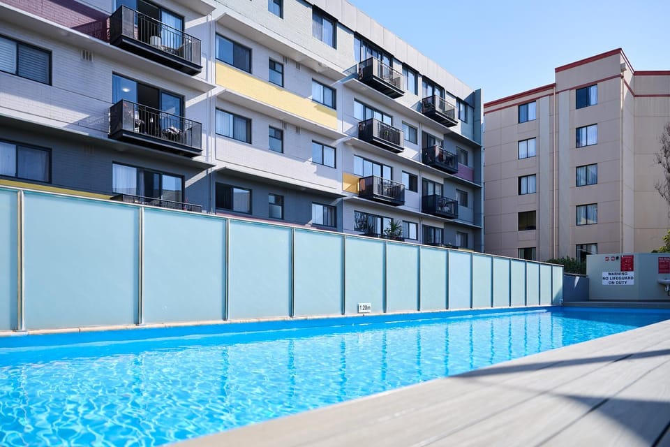 Property building, Pool view, Swimming pool, sunbed
