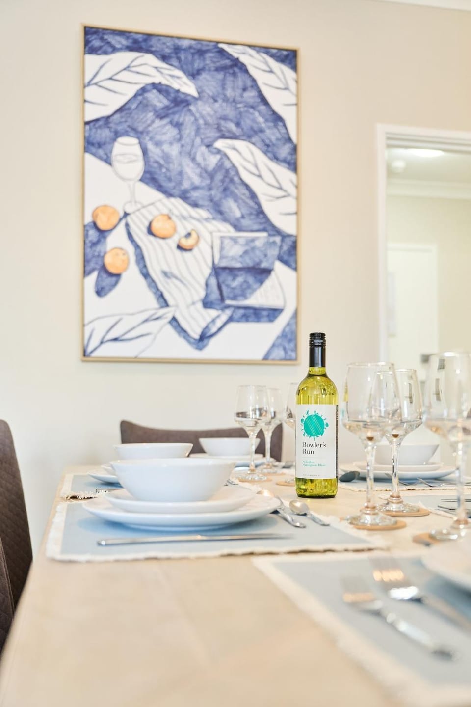 Food and drinks, Dining area, Food