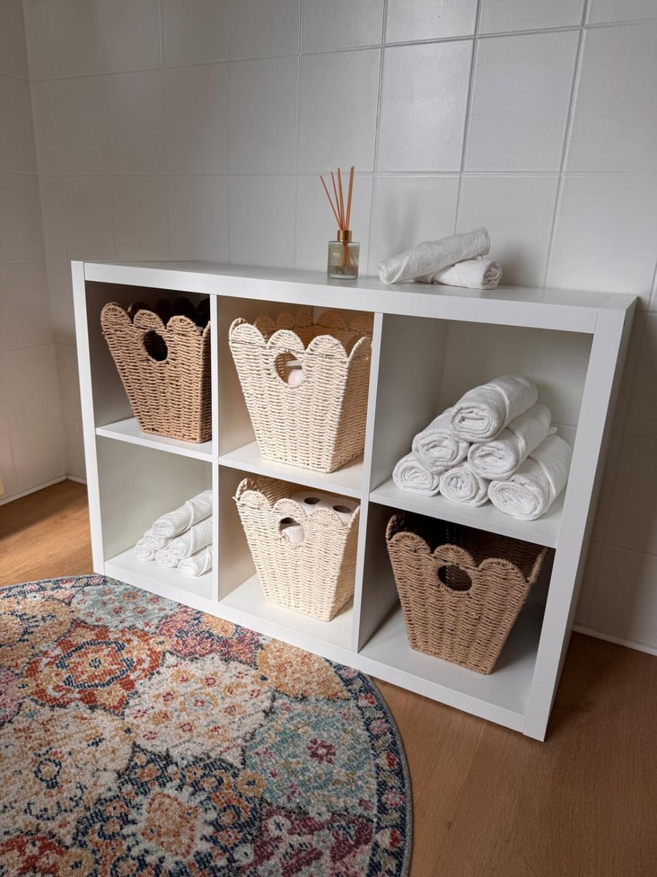 Bathroom, towels