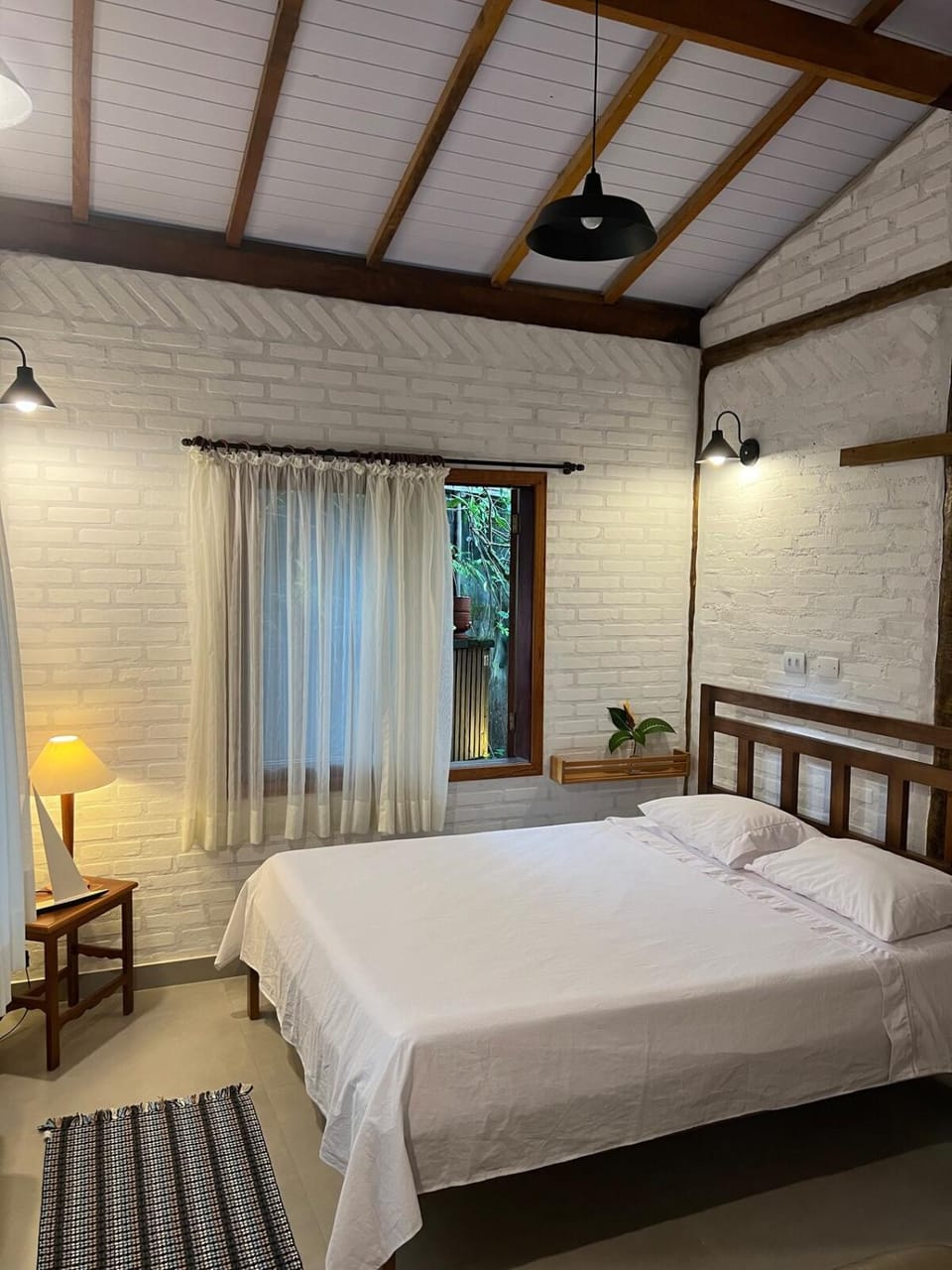 Casa de condomínio em Juquehy com Charme e conforto House in São Sebastião