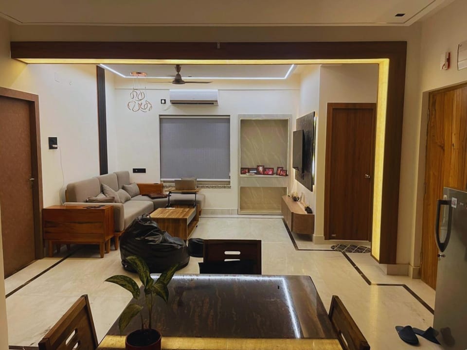 TV and multimedia, Living room, Photo of the whole room, Seating area