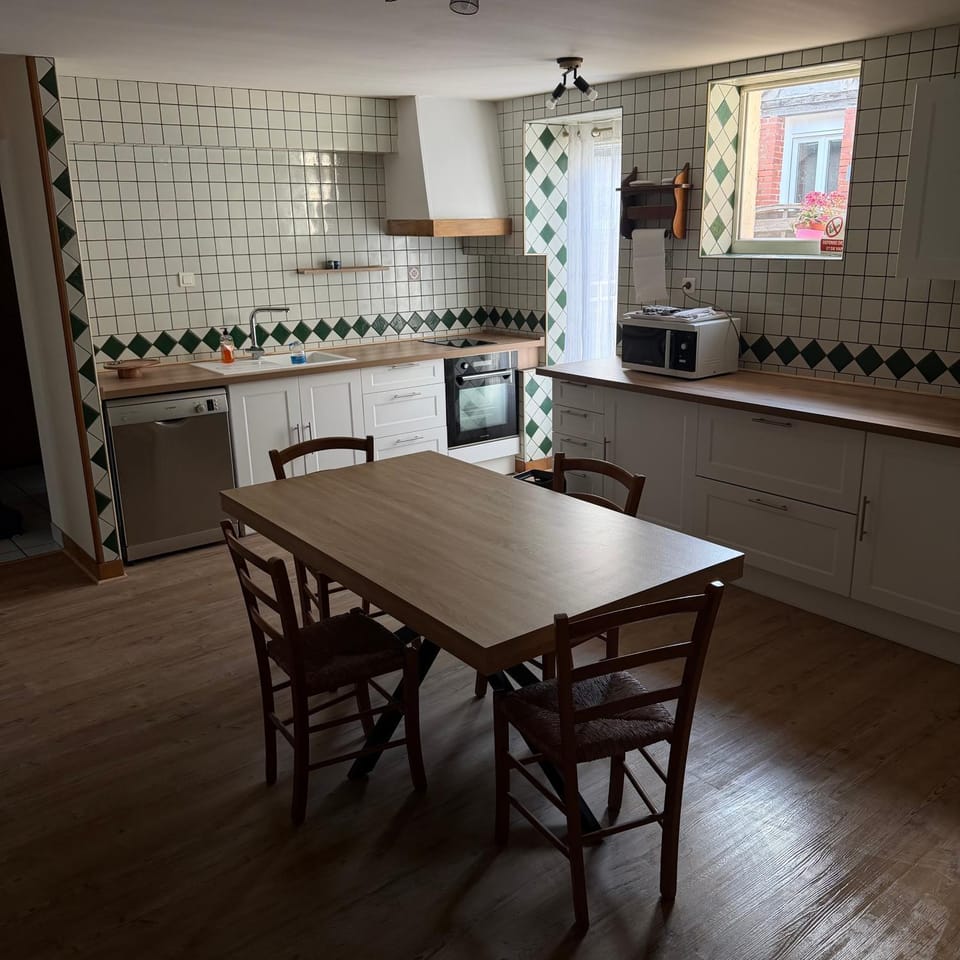 Appartement spacieux Apartment in Nouvelle-Aquitaine