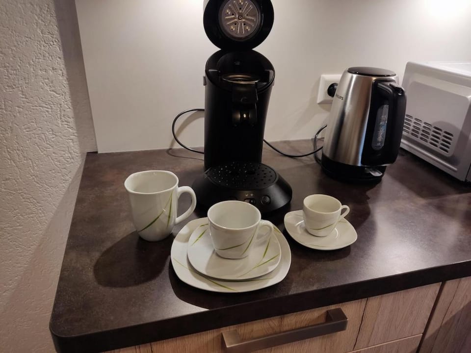 Coffee/tea facilities, Kitchen or kitchenette