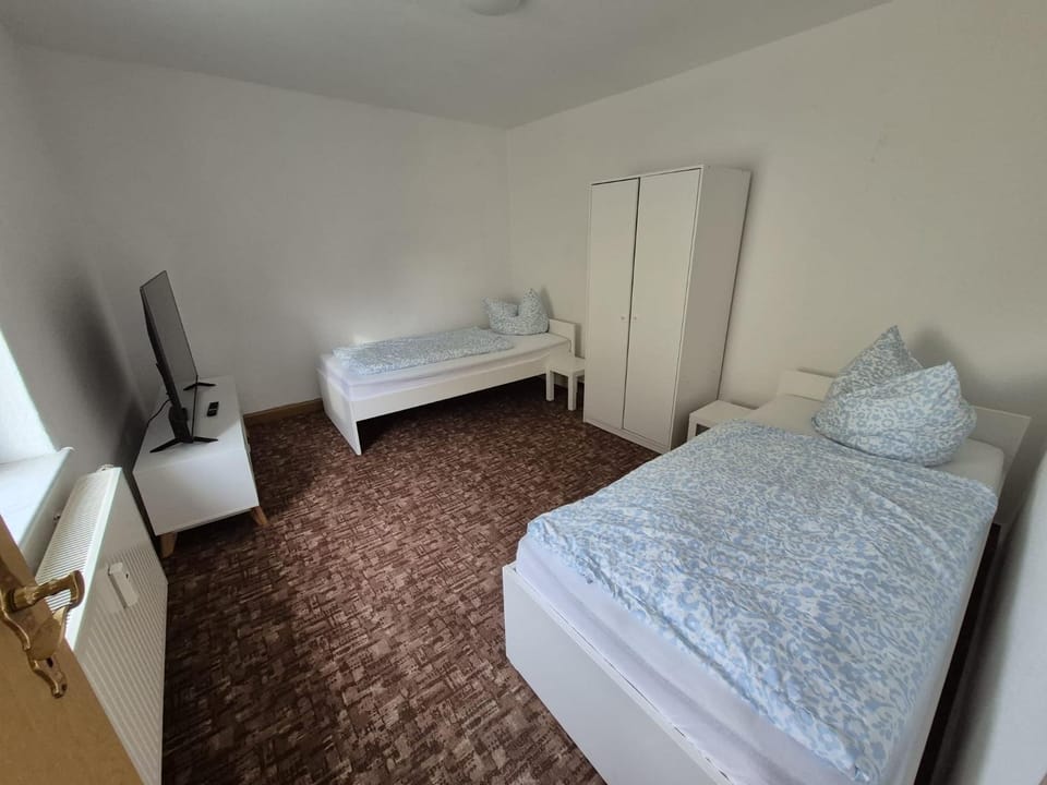 Monteurwohnung nähe Leuna, Halle und Leipzig Apartment in Thuringia, Germany