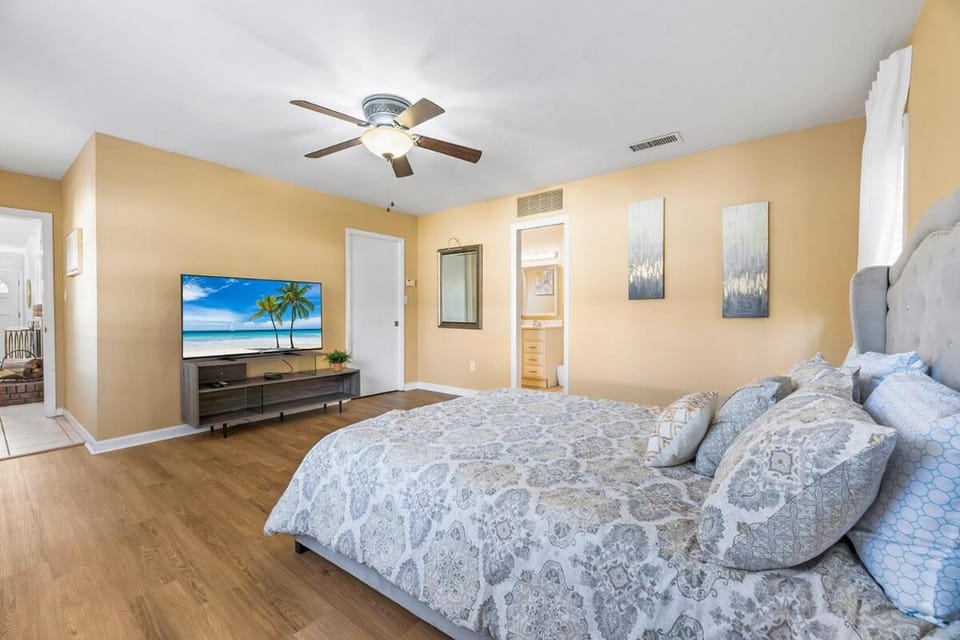 University Gathering Place House in Florida