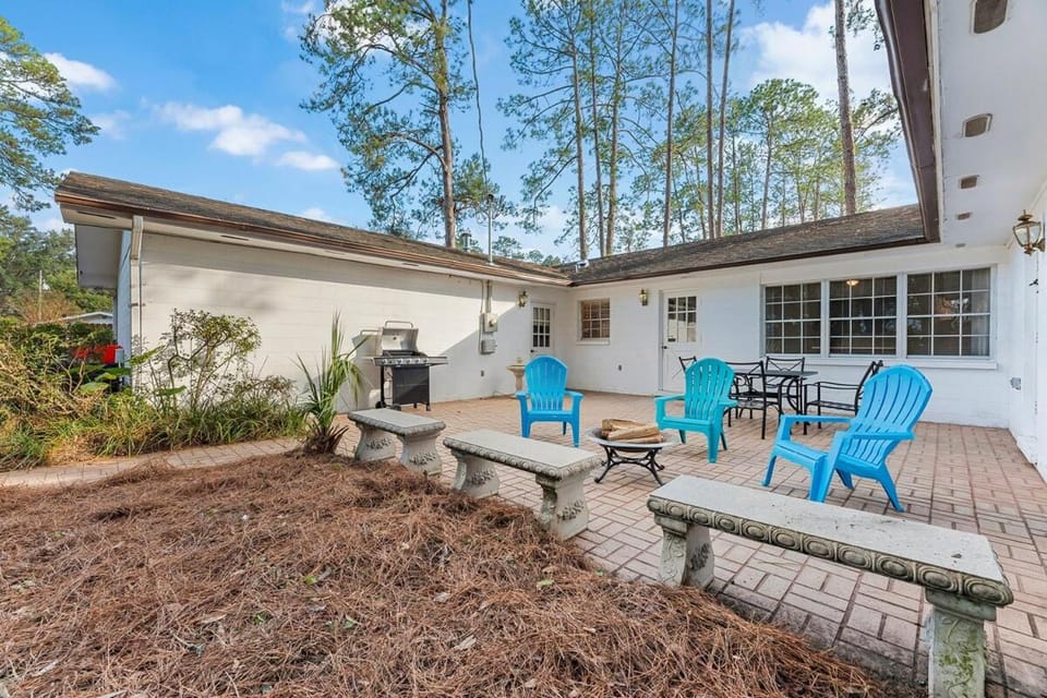 University Gathering Place House in Florida