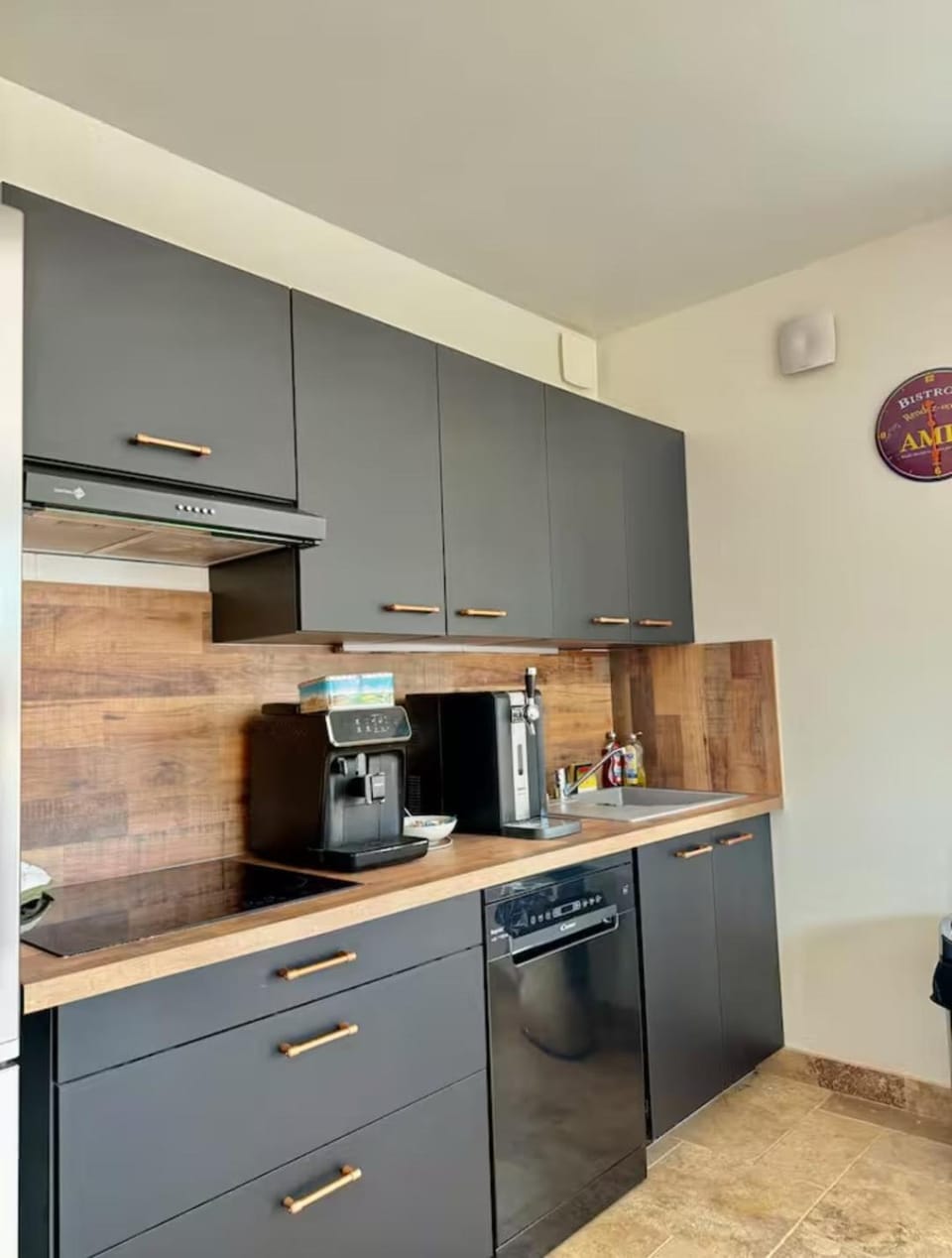 Charmant appartement à la campagne Apartment in Arles