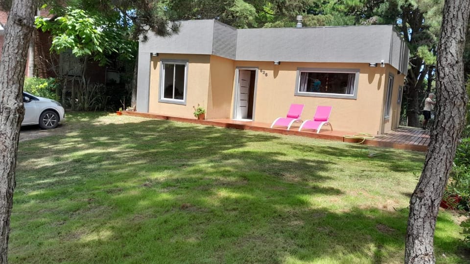 La casita del bosque House in Buenos Aires Province