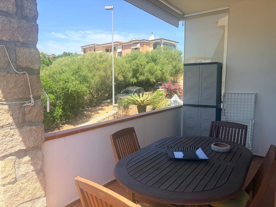 White House in Cannigione Apartment in Sardinia
