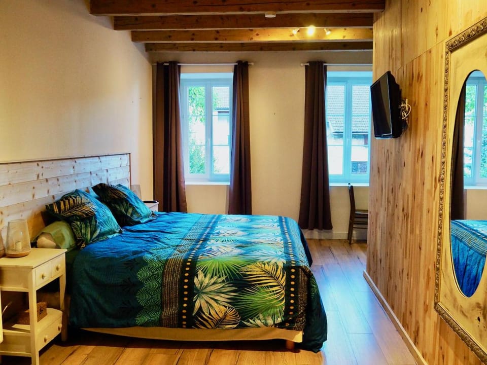 La Colonie d'Antan Bed and Breakfast in Haute-Savoie