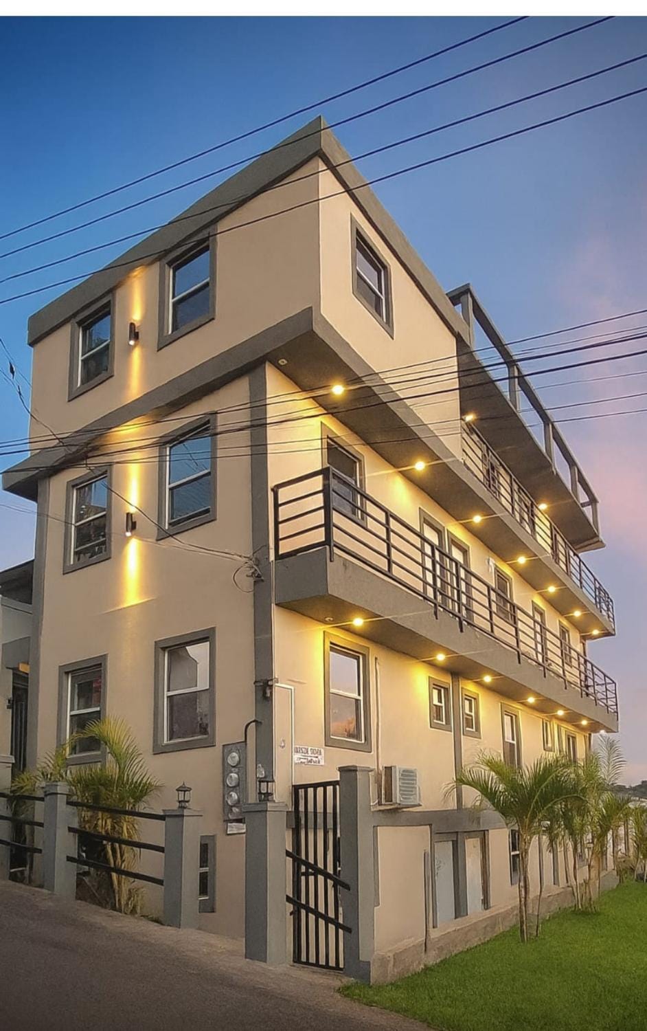 Amazing view of town Apartment in Saint Georges