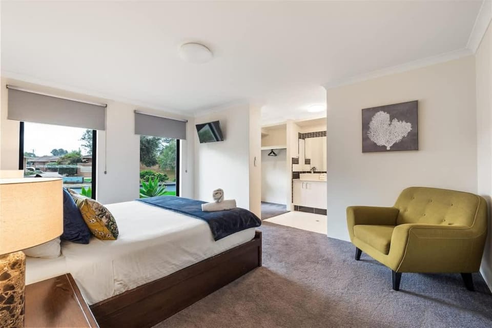 Our Escape - Coastal Poolside Haven in Dunsborough House in Dunsborough