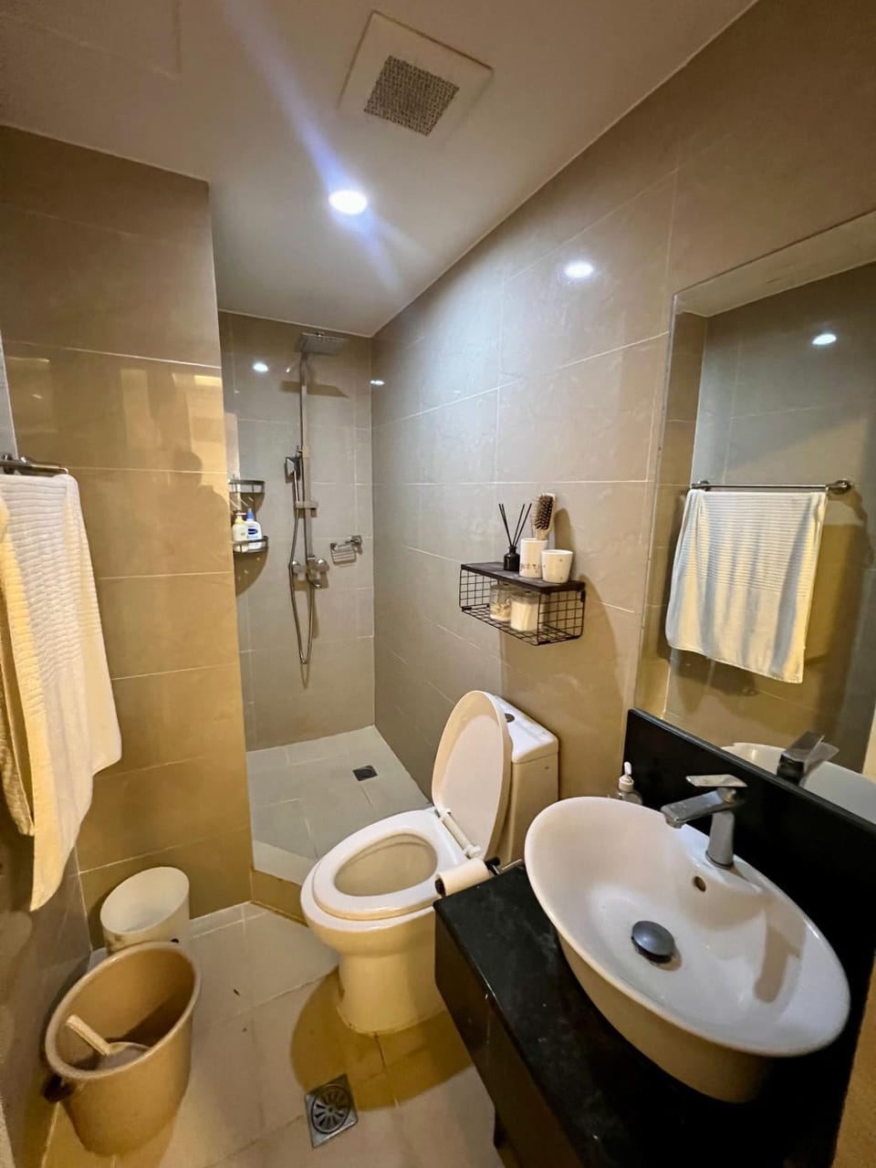SRR NAIA T3 - SUMMER PROMO Php 1,999 - 1 BR Interior Designed Unit Apartment in Pasay