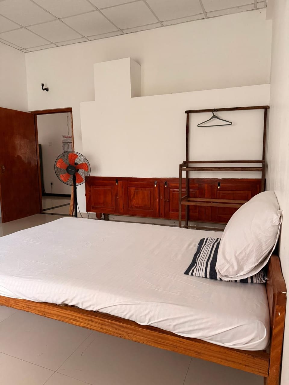 Budget Single Room Farm Stay in Tangalle