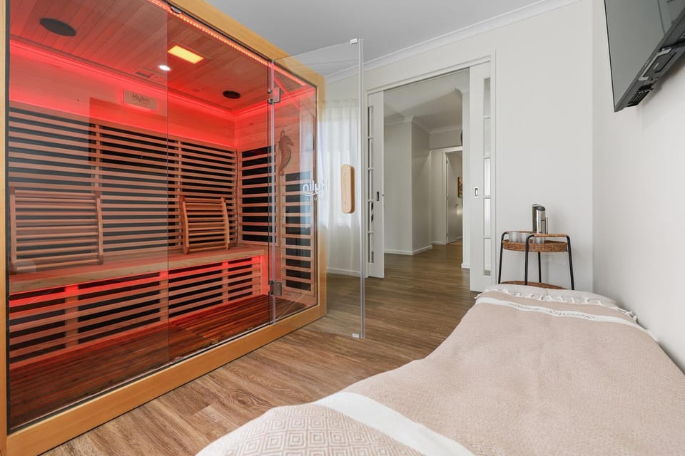 Sauna, TV and multimedia