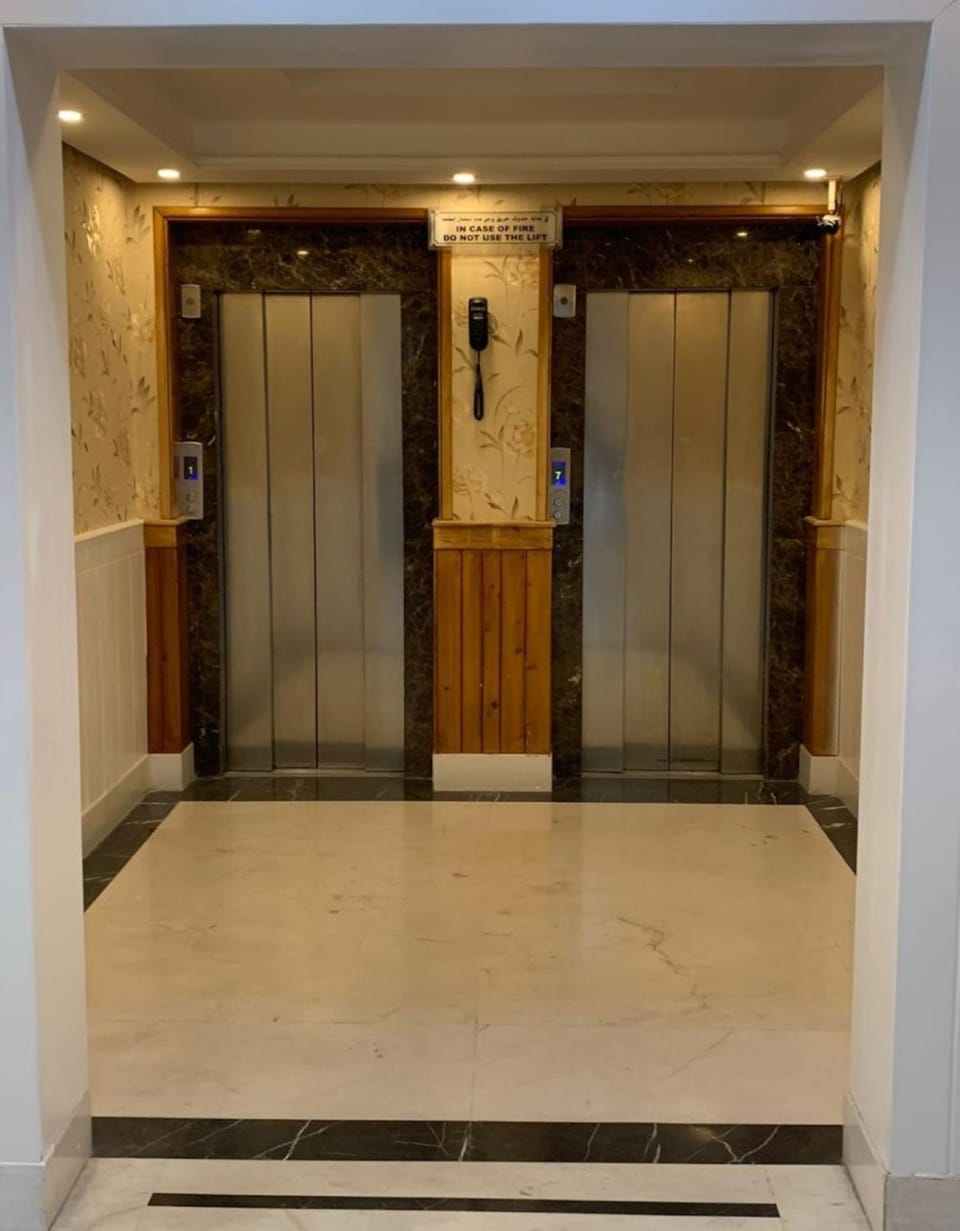 elevator