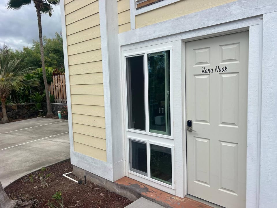 Facade/entrance, Lobby or reception, internet