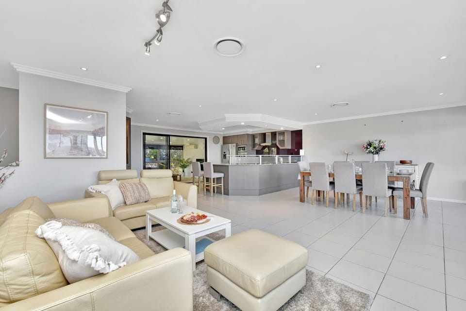 Oasis at Salamander Bay House in New South Wales
