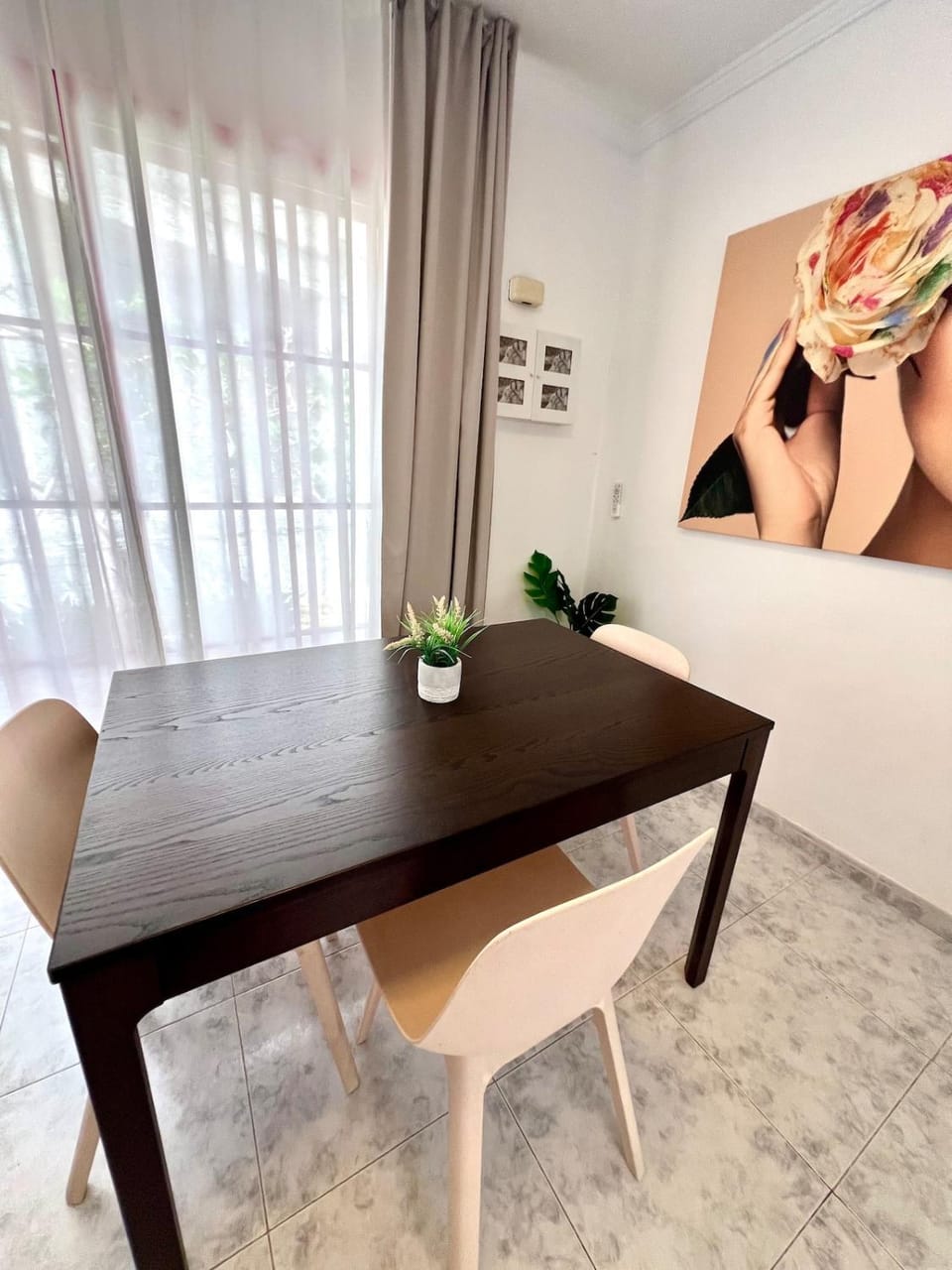 Quiet Corner by the Beach Apartment in Comarca Sur