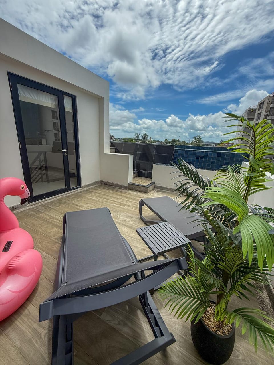 Balcony/Terrace, sunbed