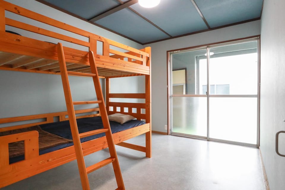 Bed, Bedroom, bunk bed