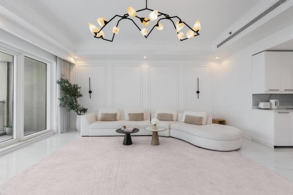 The Pearl 1BR - Business Bay Apartment in Dubai
