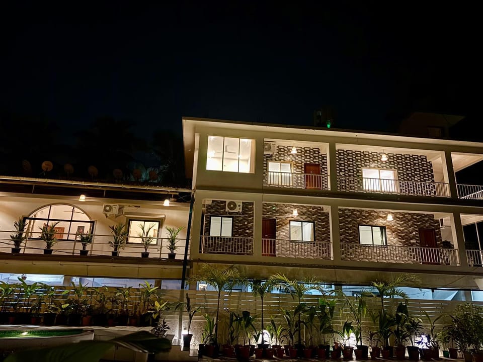 Property building, Night