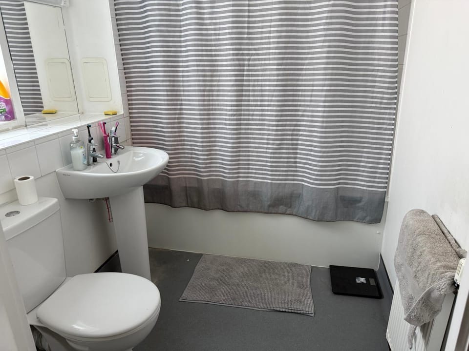 Budget-Friendly Room in London Home Vacation rental in London Borough of Lewisham