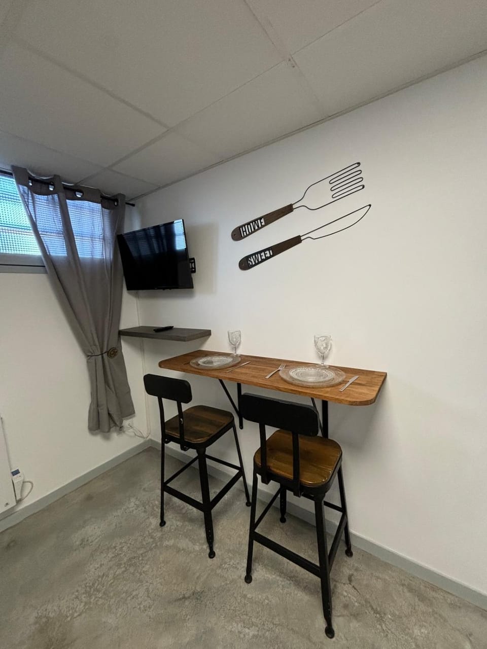 Studio, quiet and secure in ZA Apartment in Centre-Val de Loire