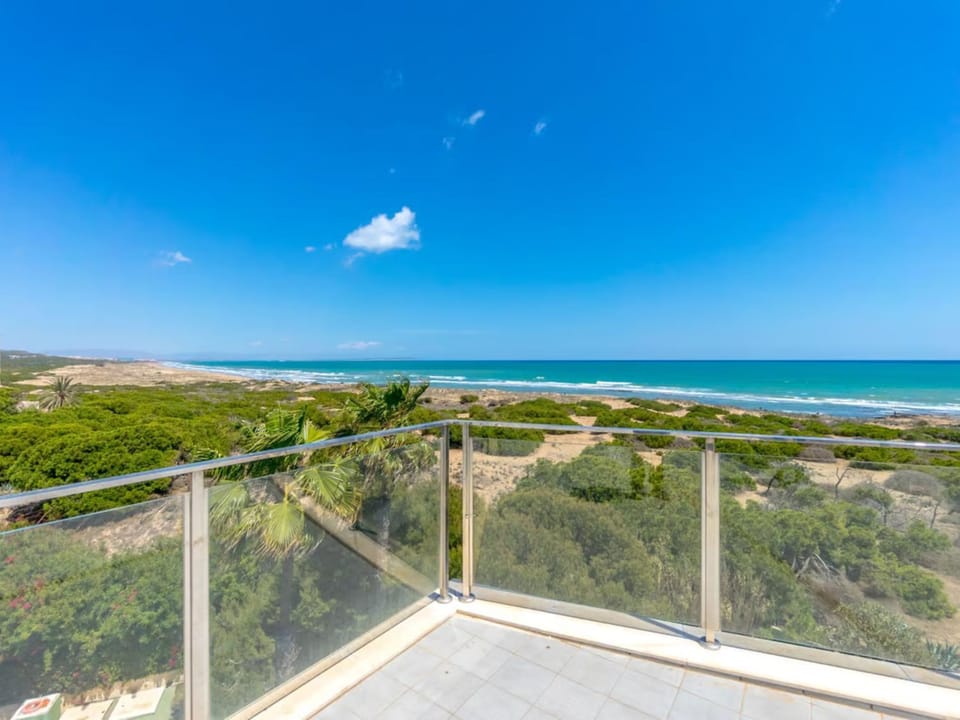 Solarium, View (from property/room), Balcony/Terrace, Sea view