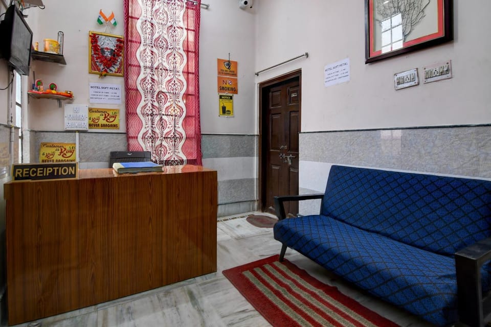 Hotel Soft Petal BB Block Hotel in Kolkata